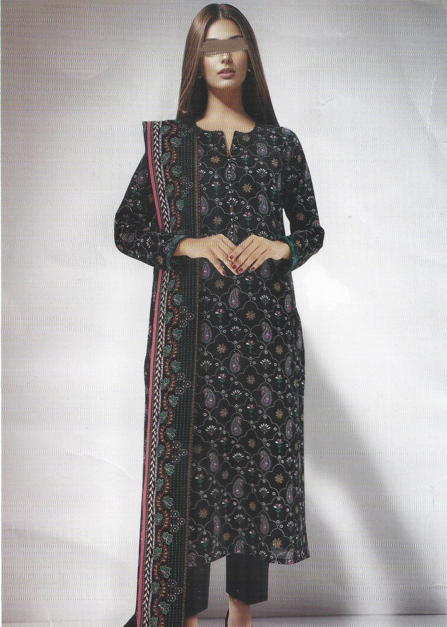 Printed Khaddar Unstitched 3PC Suit with Premium Dupatta | Qasrelibas