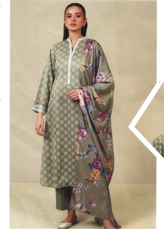 SB04 Digital Printed Unstitched 3PC Lawn Suit with Dupatta – Qasrelibas