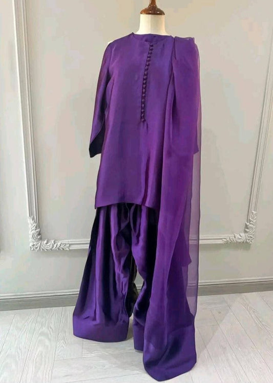 Grace 03 – 3PC Raw Silk Suit with Button Neckline & Organza Dupatta | Qasrelibas