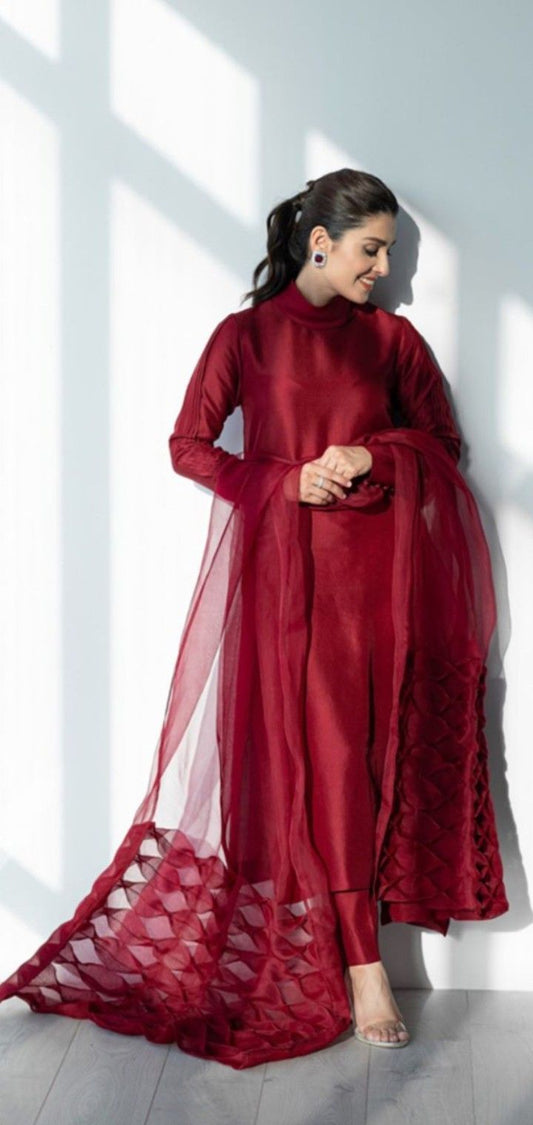 Grace 06 — 3PC Stitched Silk Suit with Button Detailing & Organza Dupatta | Qasrelibas